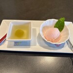 318221545 - ★米沢牛カルビ三昧ランチ（2580円税込）デザート（クーポン無料）★