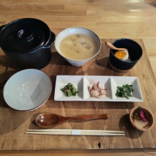 夏目〜猫と暮らす自然派ご飯のお店〜_1