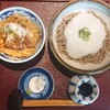 蕎麦前 拍 - 平日ランチ限定日替わりサービスメニューから木曜日とろろ蕎麦(700円)に、ミニかつとじ(300円)をセット