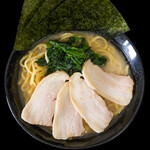 きがる家 - チャーシューメン
（しょうゆ・塩）
1180円