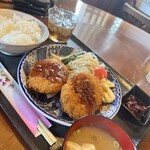 茶小屋 - サービスランチ　コロッケ定食