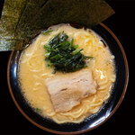 きがる家 - ラーメン （しょうゆ・塩）
880円