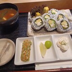 寿司処 翔海 KAKERU - 海老サラダ巻きランチ