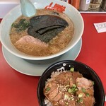 ラーメン山岡家 - 料理写真: