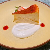 ザ・ステーキハウス - ニューヨークチーズケーキはボリューム満点