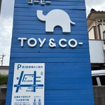 Toy&Co- - 