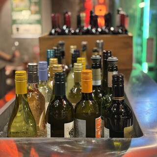 【40種】世界各国ワインのセルフ飲み放題！