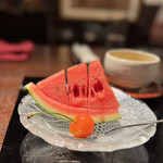 鷹匠鍋 あか羽 - 水菓子の西瓜とさくらんぼ