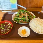 阿Q - 料理写真:ニラレバ定食