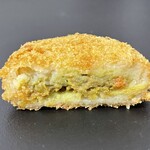 ますだや - 2025.09.11 (木)    カレーコロッケ　155円（税込）