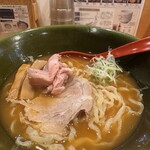 焼きあご塩らー麺たかはし 銀座店 - 