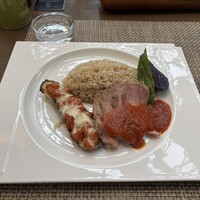 Lounge & Dining G - 
