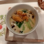 大衆肉割烹 にく久 - 雲丹入茶碗蒸し