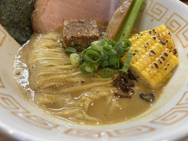 らめん / Nishi2点 極麺 青二犀 （ゴクメン アオニサイ） - 相川/ラーメン | 食べログ