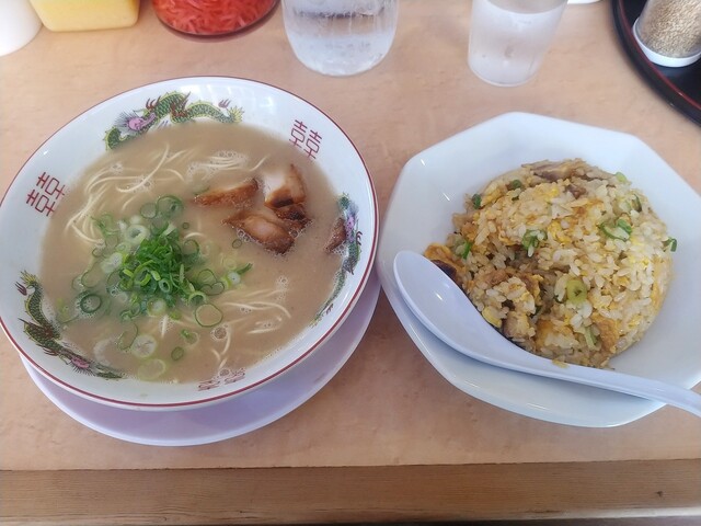 Kyushu Nagahama Ramen Nanshuya photo