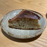 イタリア料理とお菓子のお店 マッキア - 自家製のフォカッチャ