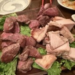 シュラスコ 肉寿司食べ放題 夜景肉バル サルーテジャポン - 