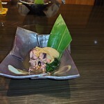 やっちろ - ミミイカとダイコンの煮もの　コレは美味しい