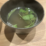 らぁめん鴇 - 割とスープ　このままでも美味しい