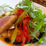 ドノスティア - ランチ　イカ墨のアロスとカツオカツ