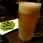 博多もつ鍋 やま中 - キンキンに冷えたビールと枝豆！