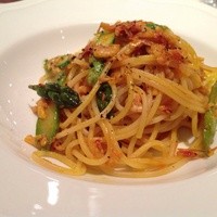 ジャッジョーロ銀座 - ランチコースＣａｒｌｏ（桜海老とグリーンアスパラのパスタ）