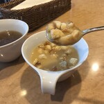 フォルクス - クルトンだらけ