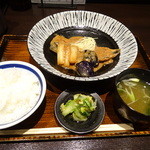 Kamigotou - 本日の煮魚定食はサバの味噌煮でした