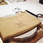 メゾン ポール・ボキューズ - 