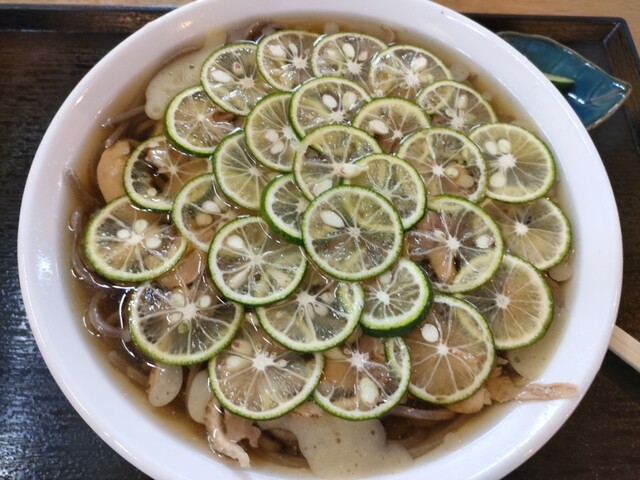 肉そば 舞鶴 - 東根（そば）の写真