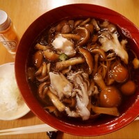 蕎麦おさめ - なめこまいたけ蕎麦　2200円