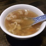 粤和軒 - ・炒飯についてたスープ