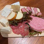 ミート＆ワイン - 