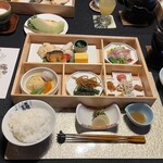 湯主一條 - 朝食