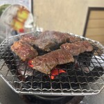 ホルモン牛若 - 