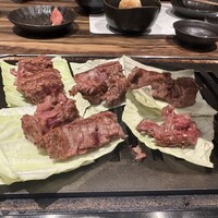 黒毛和牛ヘレ肉専門店 炭火焼肉 りきちゃん 北浜店 - 