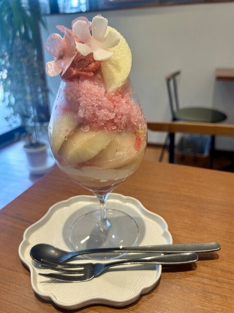 パティスリー エクロール（福島） &ndash; 手作りケーキとスイーツが楽しめるカフェ