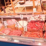 漁港食堂 - 刺身ケース