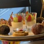 梅田 ブルーバード - 