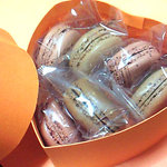 アルデュール - 6種類のマカロン入り。