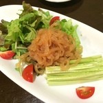中国厨房 GEN - 【2014年08月】ランチコースの前菜から「クラゲ」を選択。