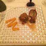 カーサ カルマ - ジビエ 猪とローストオニオソ、栗渋皮、カボチャのペースト