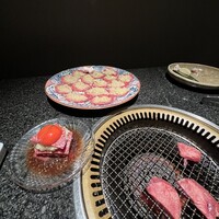 個室 和牛焼肉 吟 難波店 - 