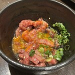 くわはた - ユッケ　食べかけ