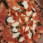 料理屋 Re Amore - 水牛のマルゲリータ　1700えん