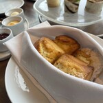 ザ・リッツ・カールトン福岡 - スコーン