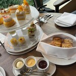 ザ・リッツ・カールトン福岡 - アフタヌーンティー