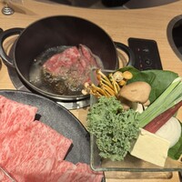 すき焼 しゃぶしゃぶつかだ KITTE大阪店 - 