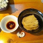 小麦三昧  上州辛味大根のつけめん