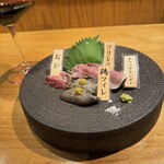 みやざき地頭鶏炭火焼 Kutsurogi 三四郎 - 